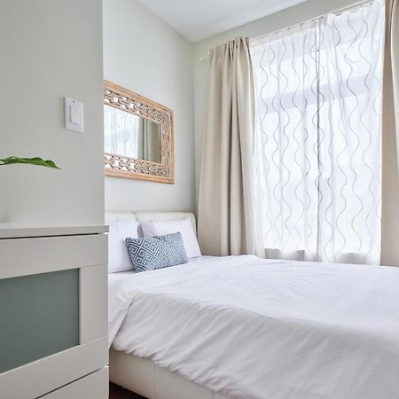 Mtlvacationrentals - The Fabfour Монреал Екстериор снимка