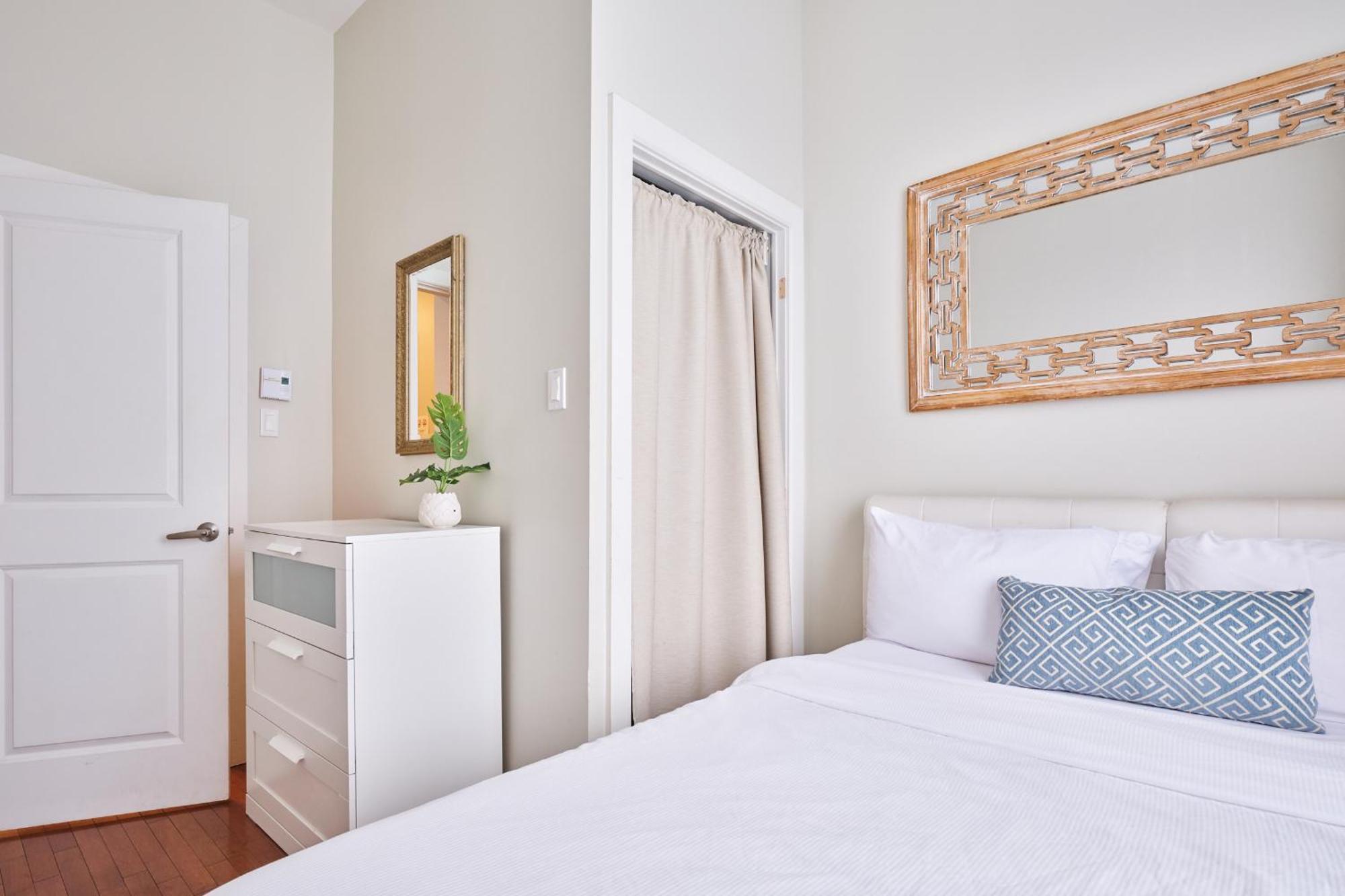 Mtlvacationrentals - The Fabfour Монреал Екстериор снимка